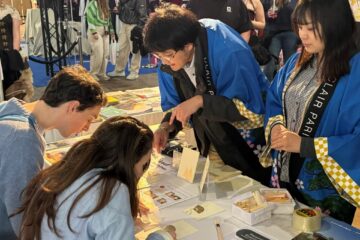 Atelier de pose de feuille d’or